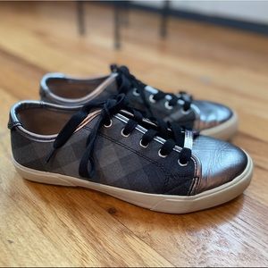 Burberry sneakers